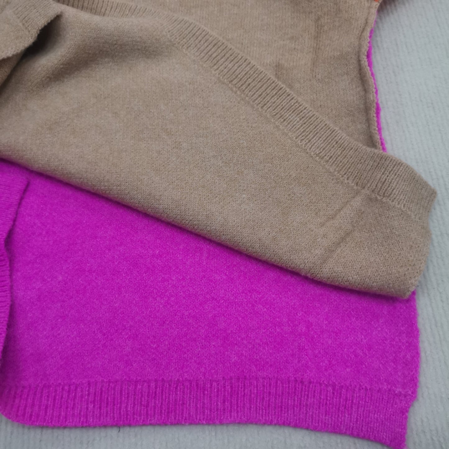 Wintertrend Color Block Pullover