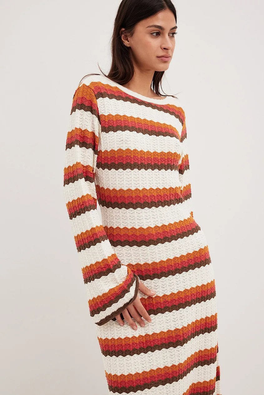Rückenfreies Maxi-Strickkleid Mit Zickzack-Muster Und Kreuzmuster