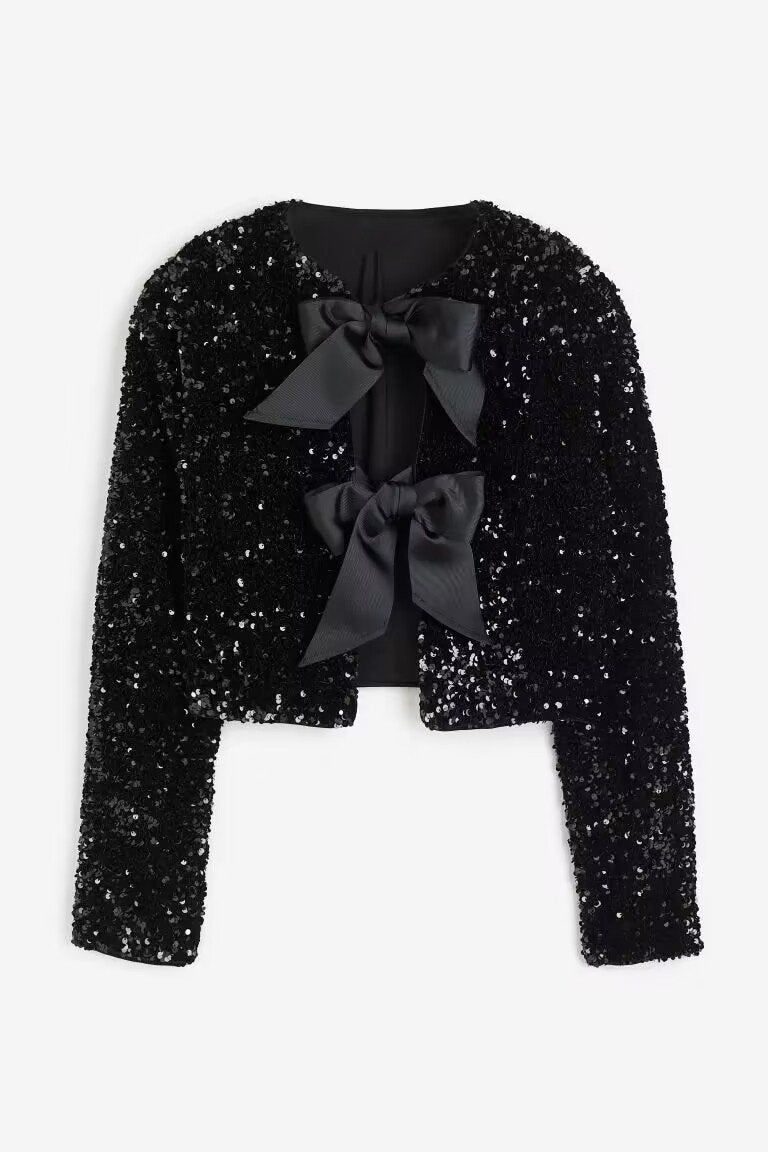 Kurze Jacke Mit Glitzernder Paillettenschleife