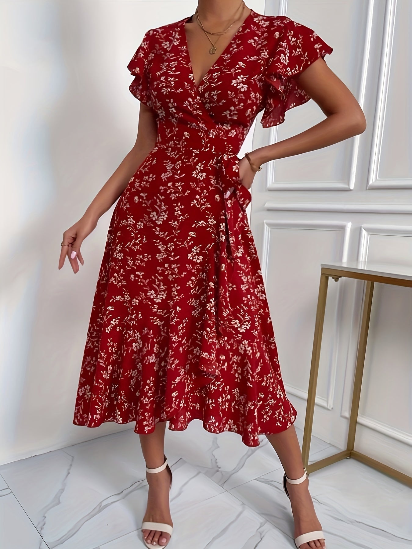 Elegantes Schlitzkleid