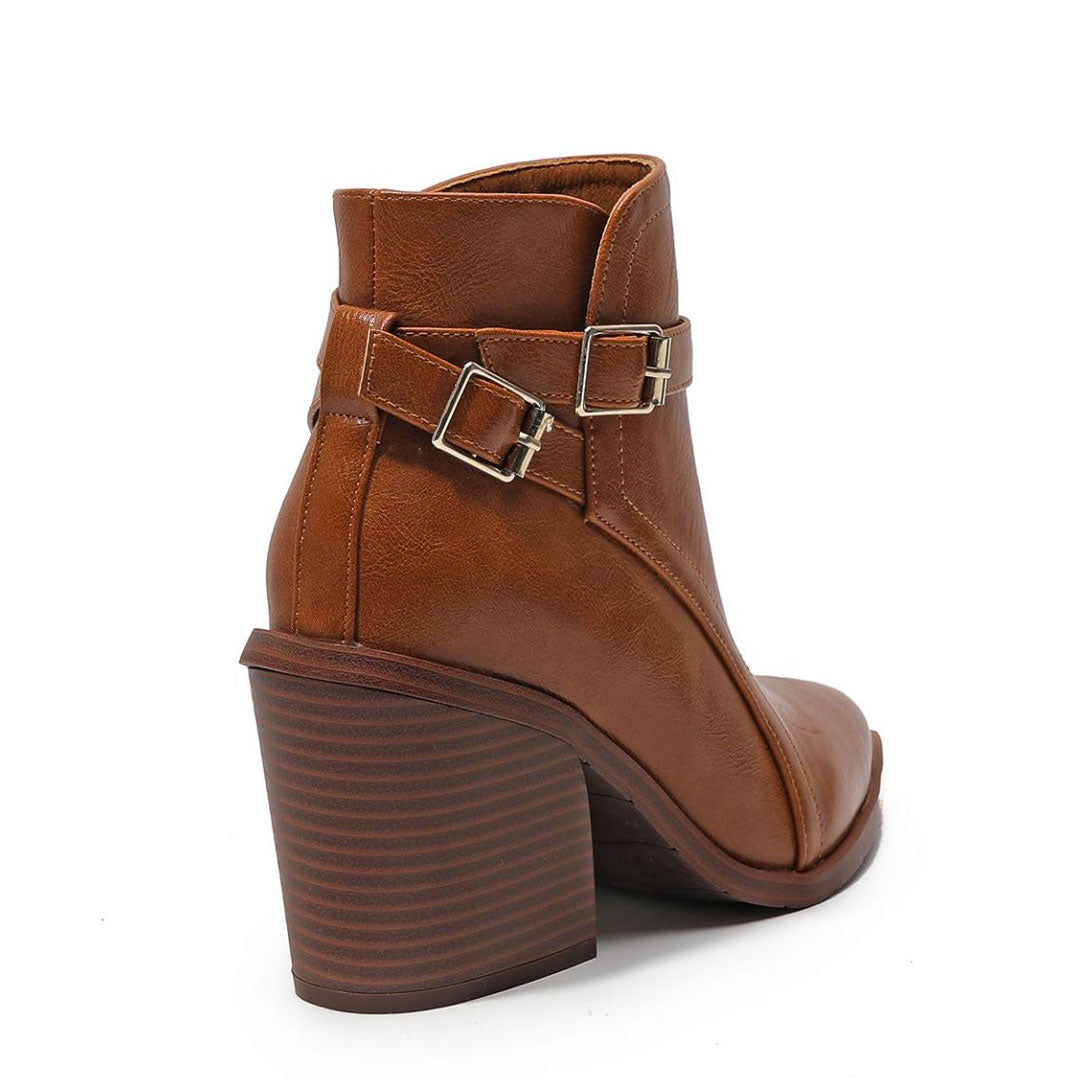 Karamellfarbene Chelsea-Stiefeletten Mit Spitzer Zehenpartie Und Schnalle – Blockabsatz