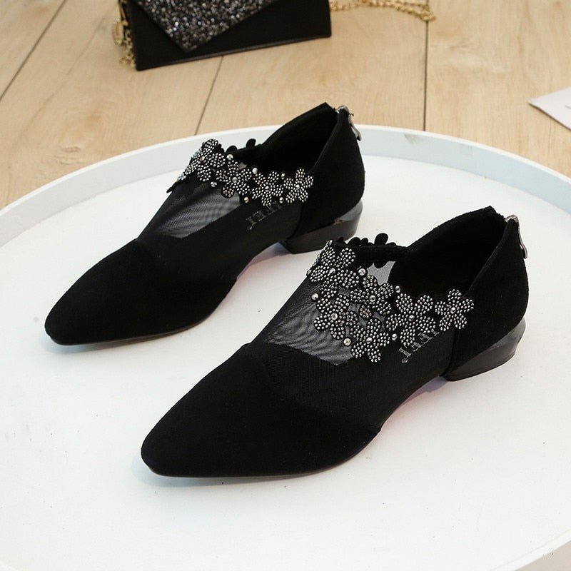 Stilvolle Transparente High Heels Mit Detaillierten Details