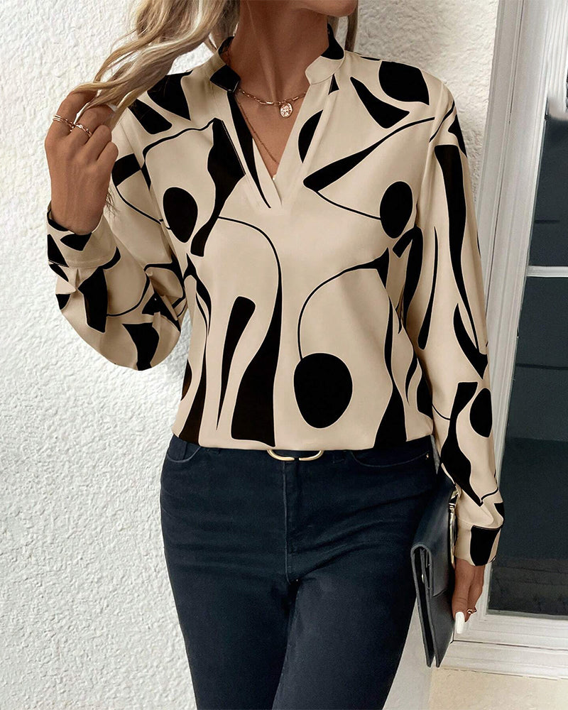 Stilvolle Und Trendige Damenbluse Mit Luxuriösen Motiven Und Langen Ärmeln