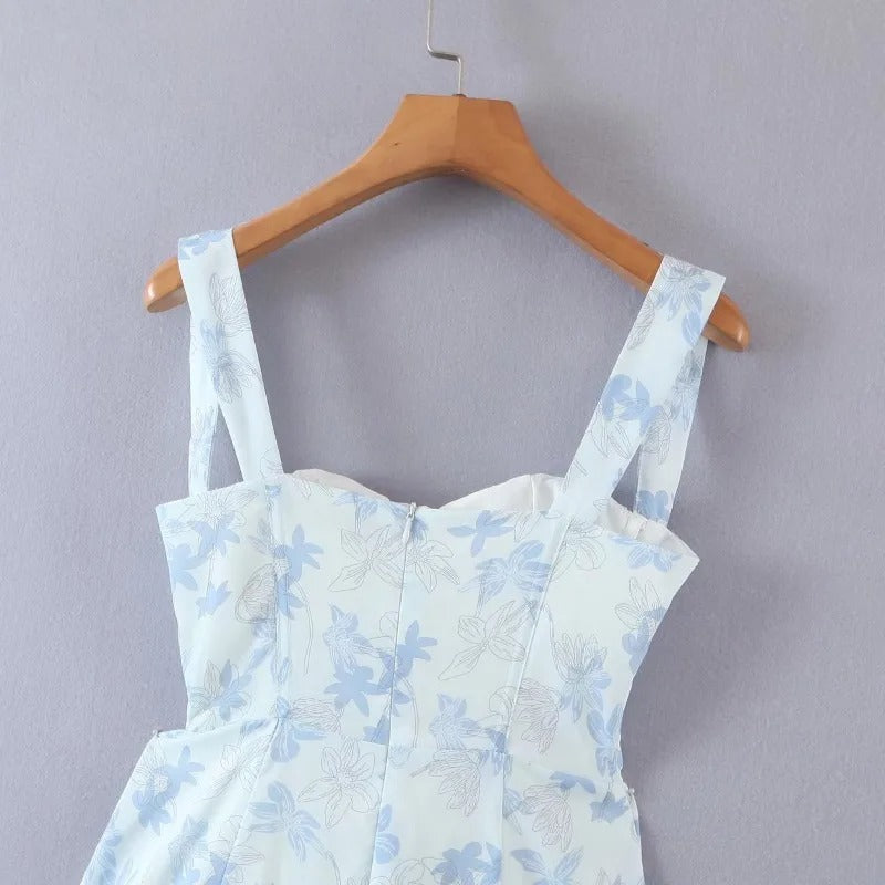Tief Ausgeschnittenes Midikleid Mit Blumenmuster Und Schlitz