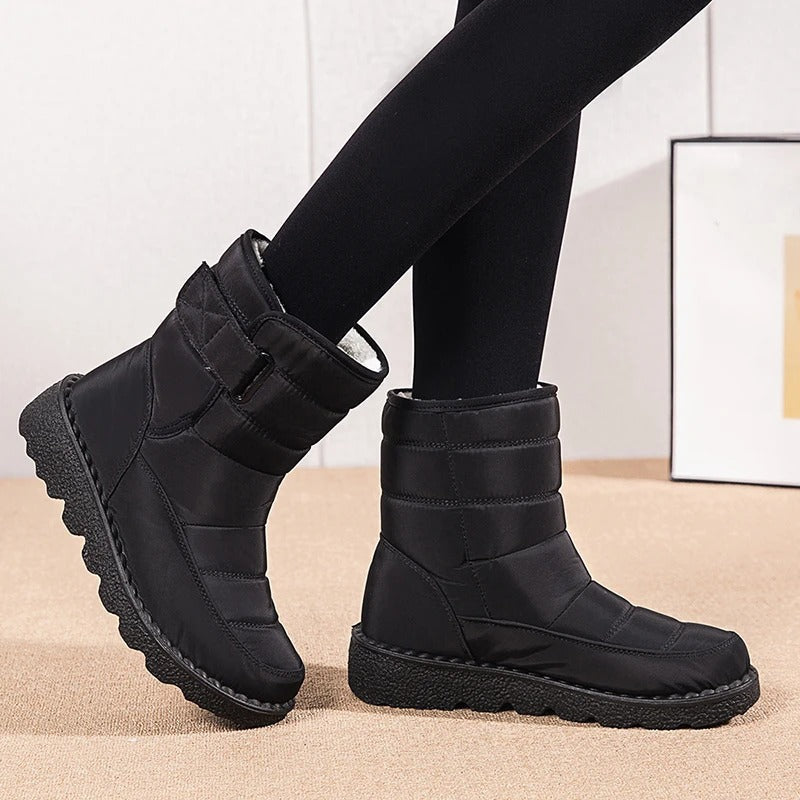 Dicke Plüsch-Winterstiefel