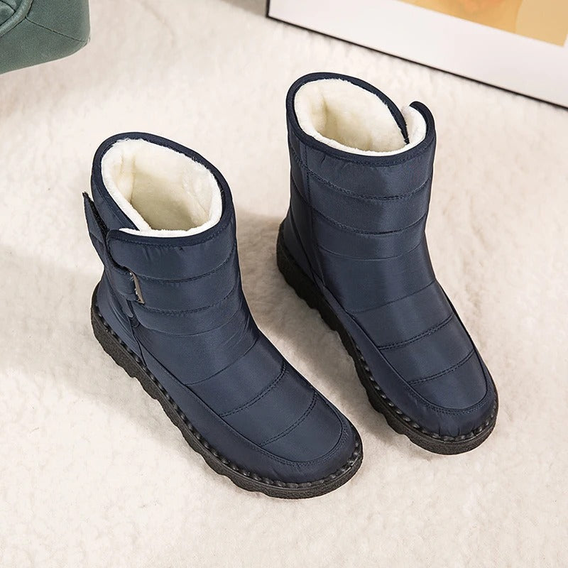 Dicke Plüsch-Winterstiefel
