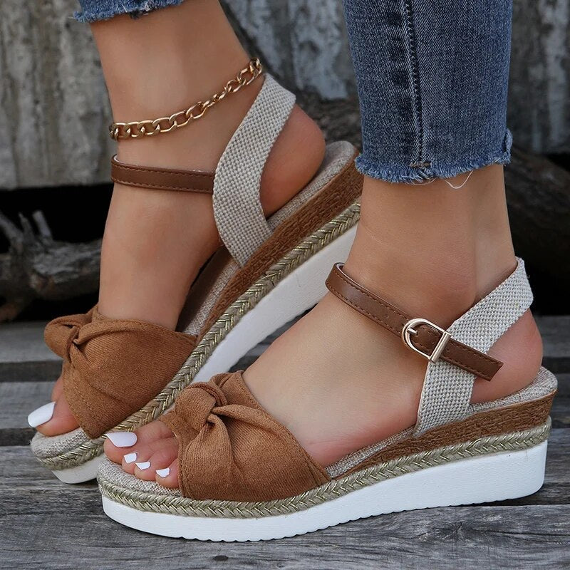 Elegante Design-Sandalen