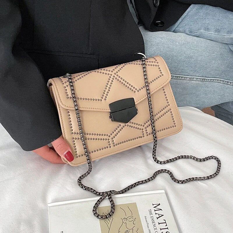Stilvolles Design, Bestickte Tasche