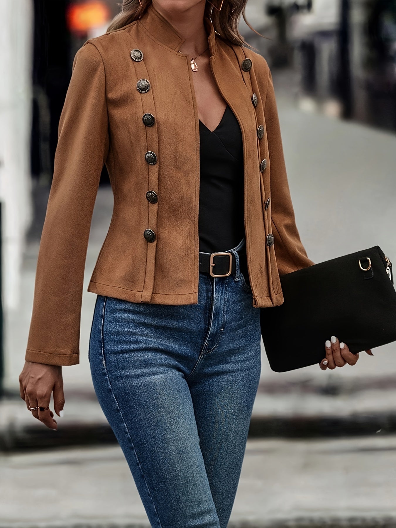 Stylische Designjacke Mit Knopfdetail