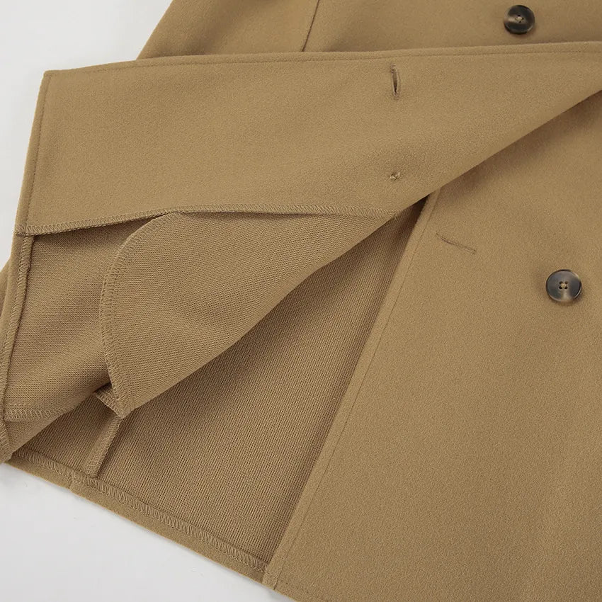 Jacke Mit Klassischem Kragen Und Knopfdetail İm Stilvollen Design