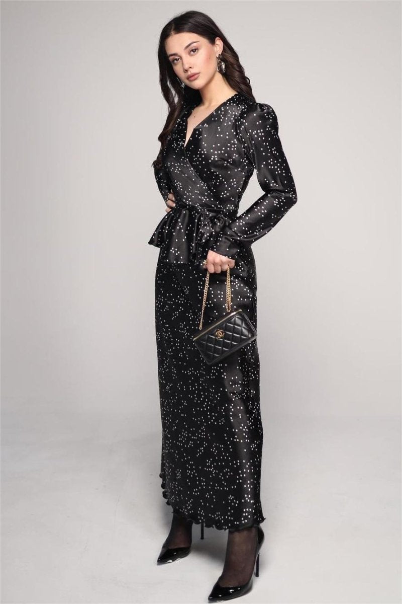 Elegantes Maxikleid Mit V-Ausschnitt Und Spitzendetail