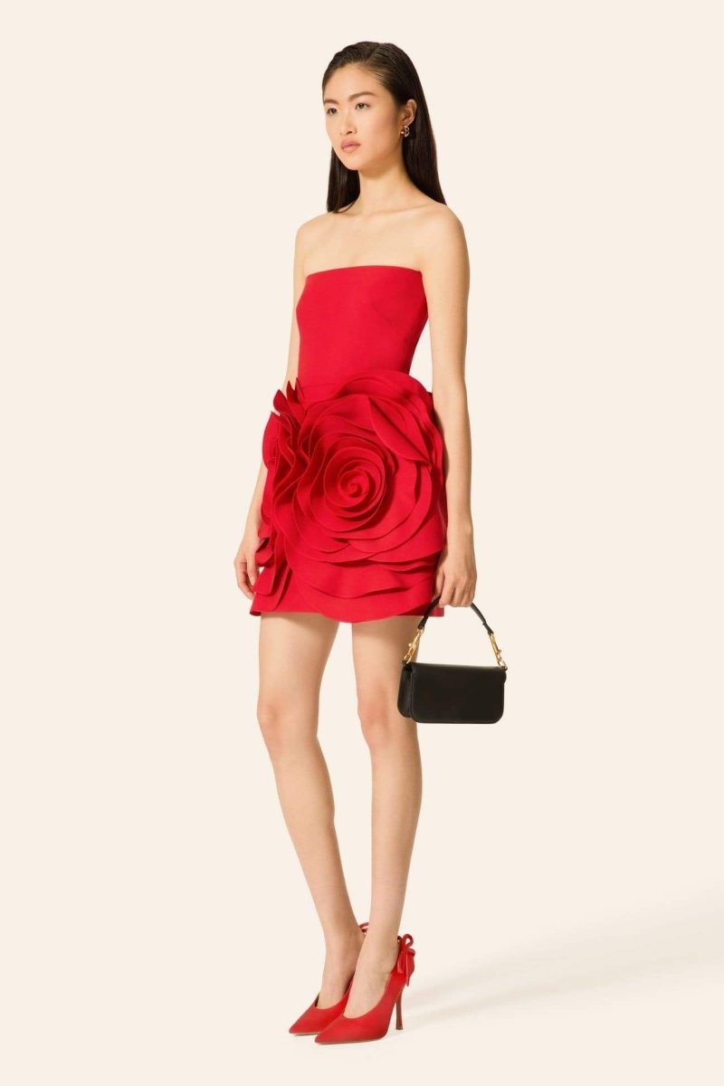 Trägerloses Minikleid Mit Blumendetail