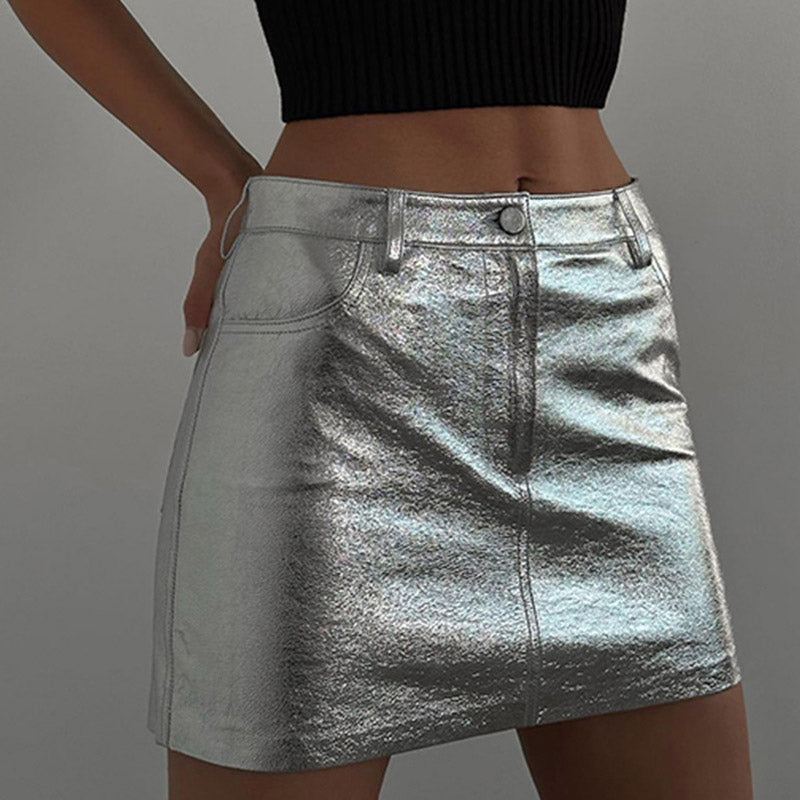 Futuristischer Metallic-Minirock Mit Hohem Bund Und Einem Knopf - Silber