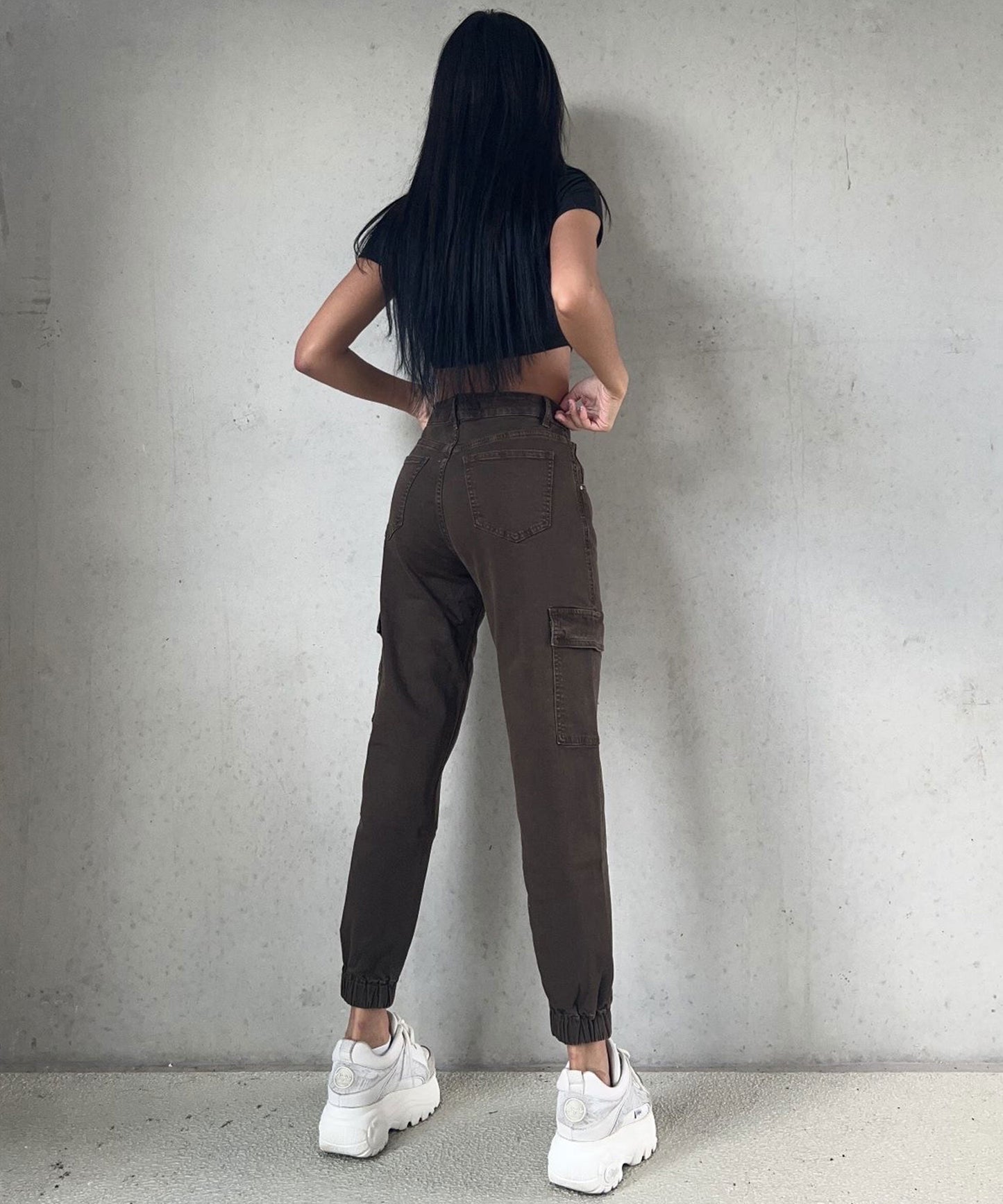 Stilvolle Und Schlichte Cargohose