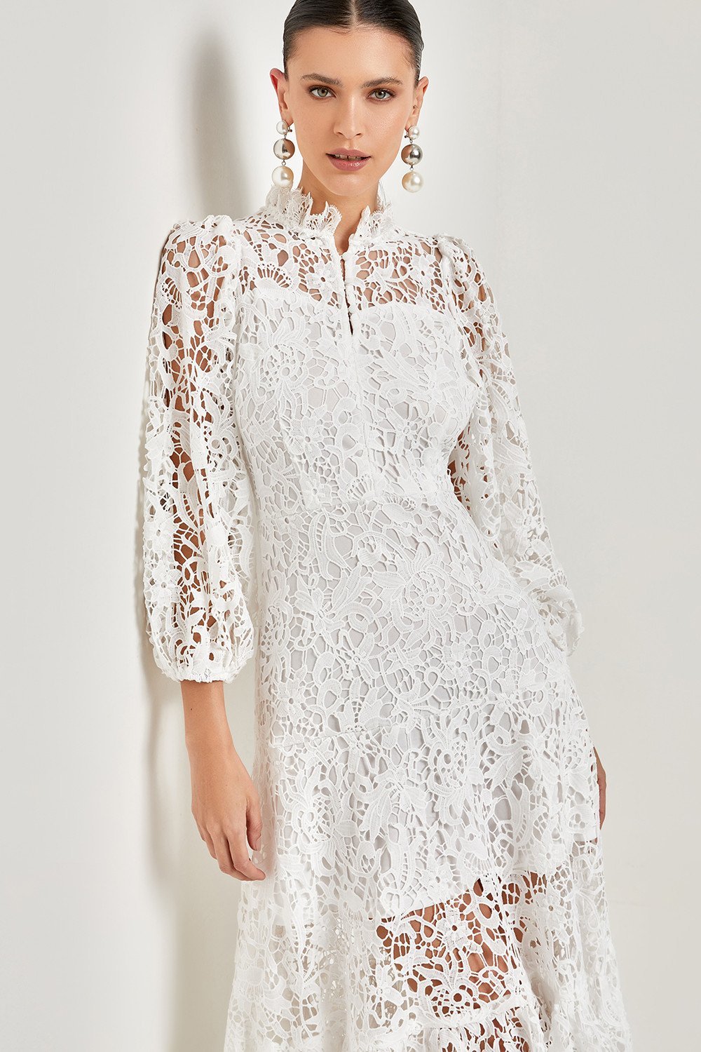 Maxikleid Mit Volant Und Bestickter Spitzenkante