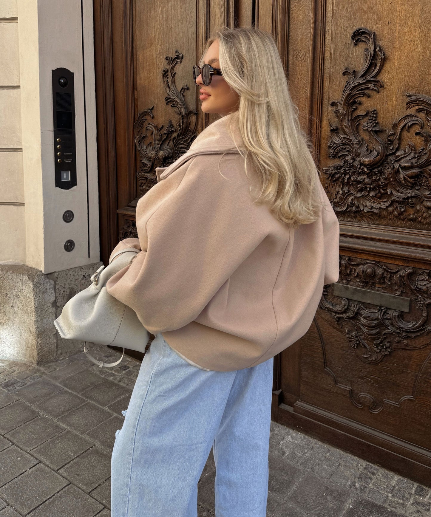 Zerrissene Jeans İm Stylischen Design