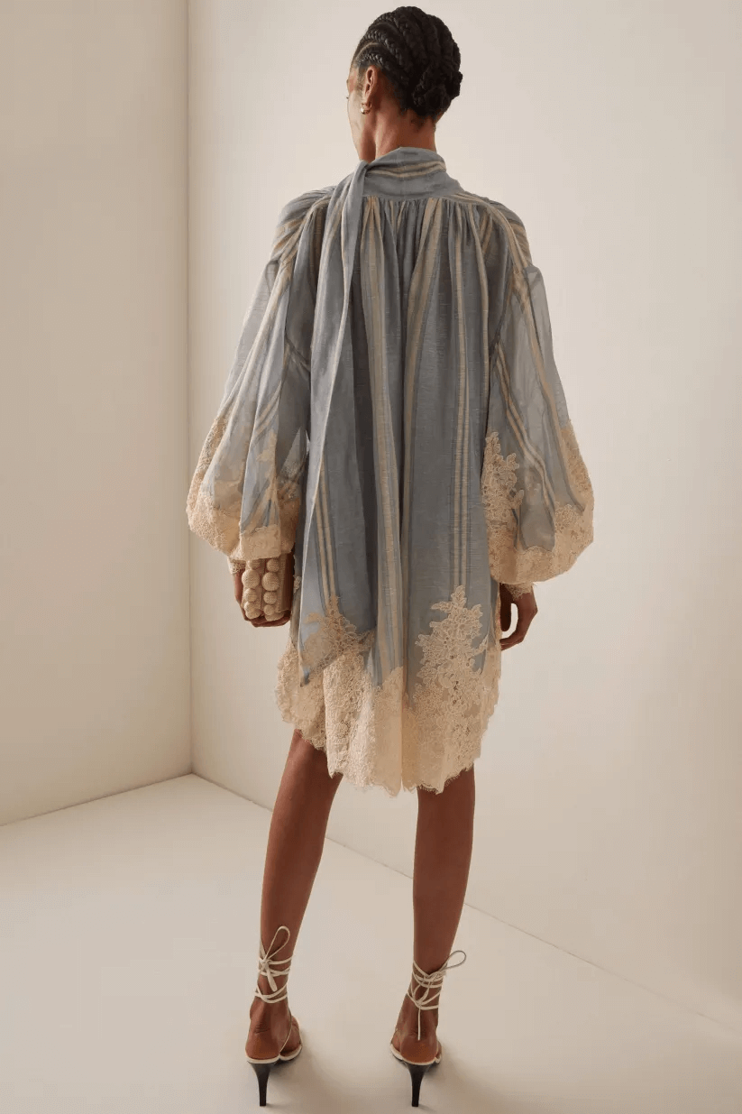 Minikleid Mit Laternenärmeln Und Spitzenbesatz