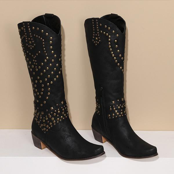 Stiefel Mit Dickem Absatz Und Metalldübeldetail