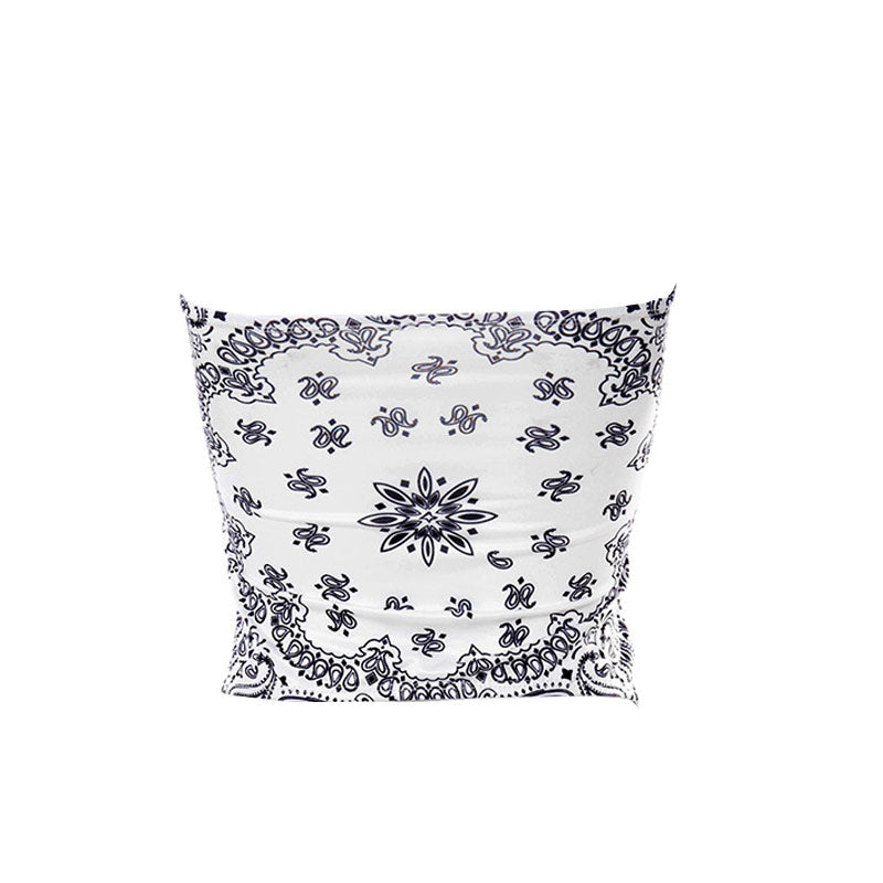 Stilvolles, Modernes, Kurzes Tube-Top Mit Paisley-Muster – Weiß