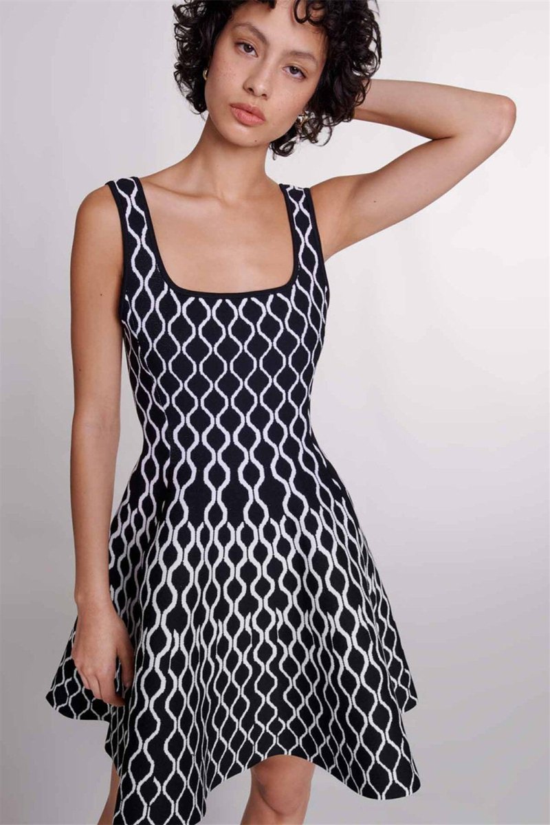Minikleid Mit Grafischem Motiv