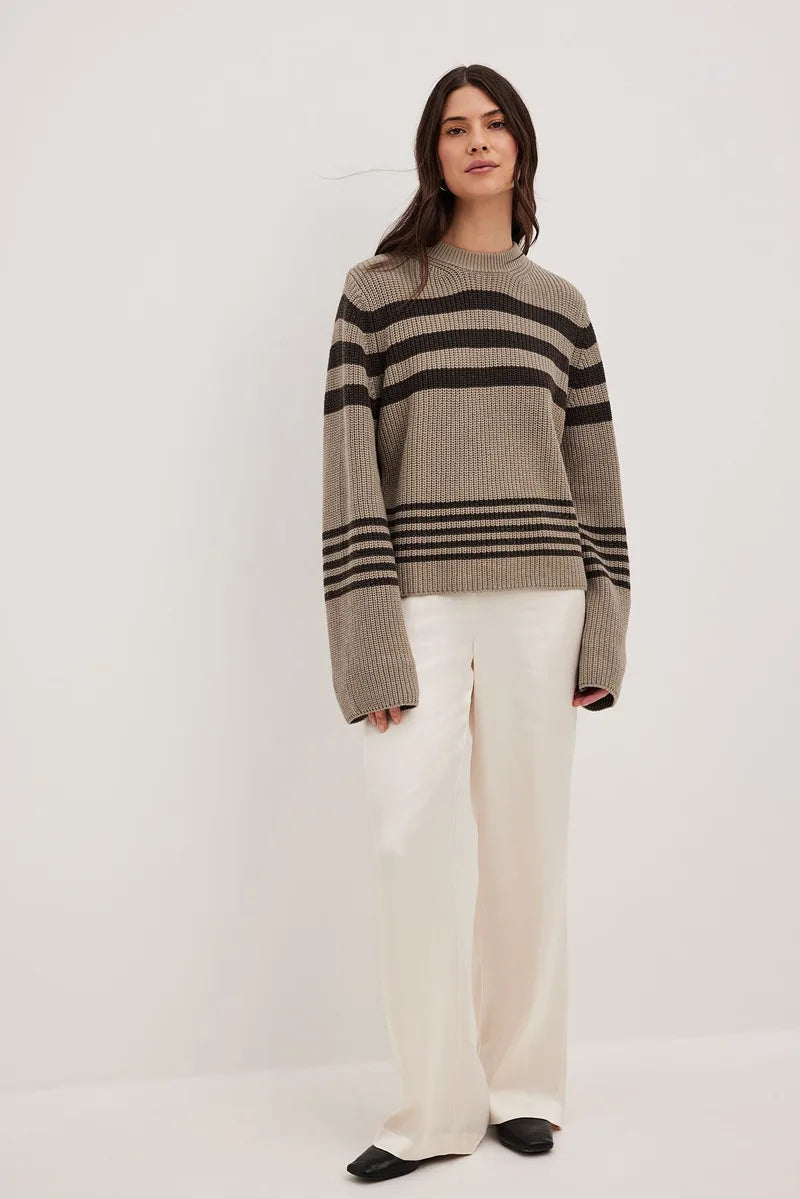 Gestreifter Pullover Mit Stickerei