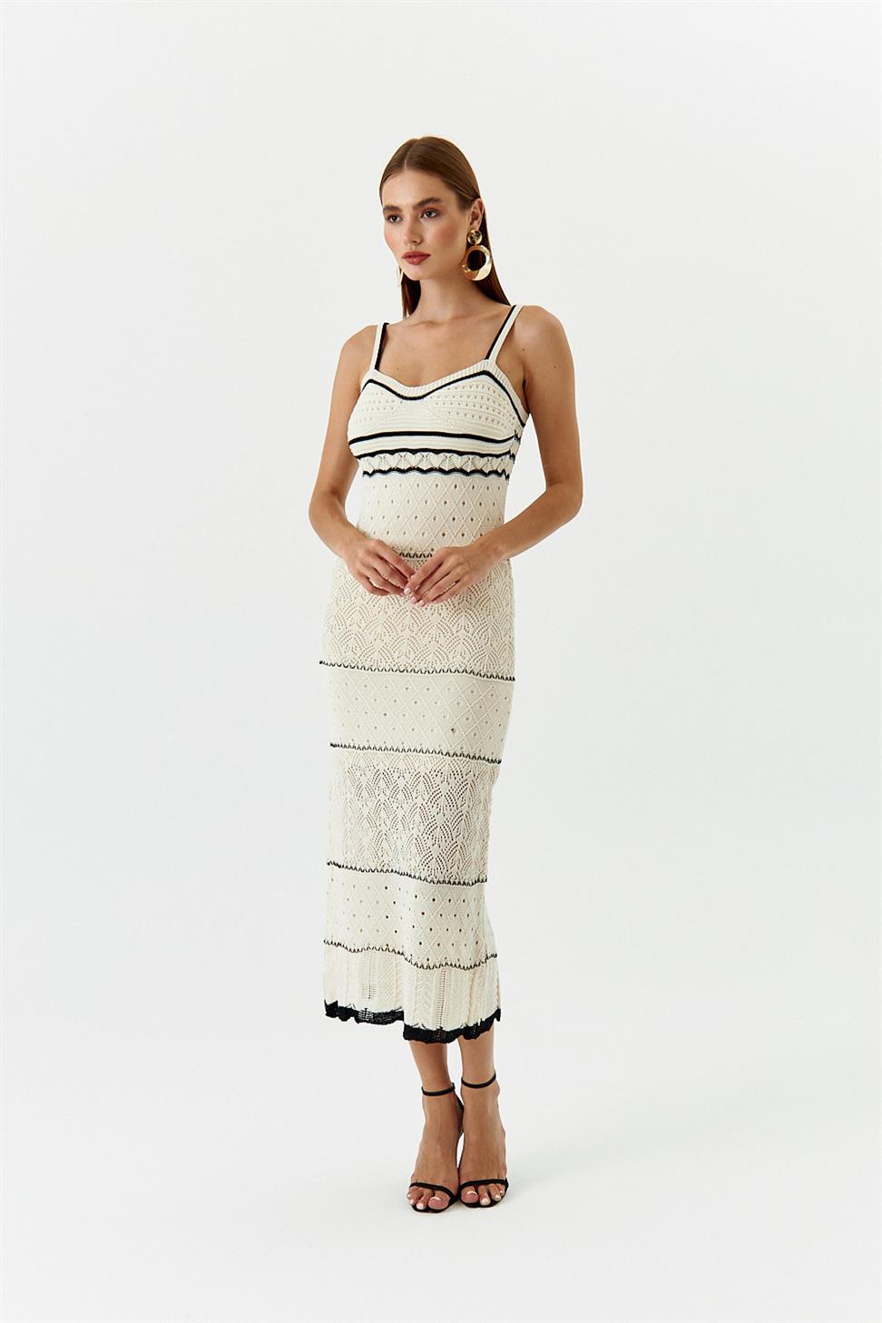 Maxi-Unterkleid Aus Häkelstoff Mit Kontrastmuster