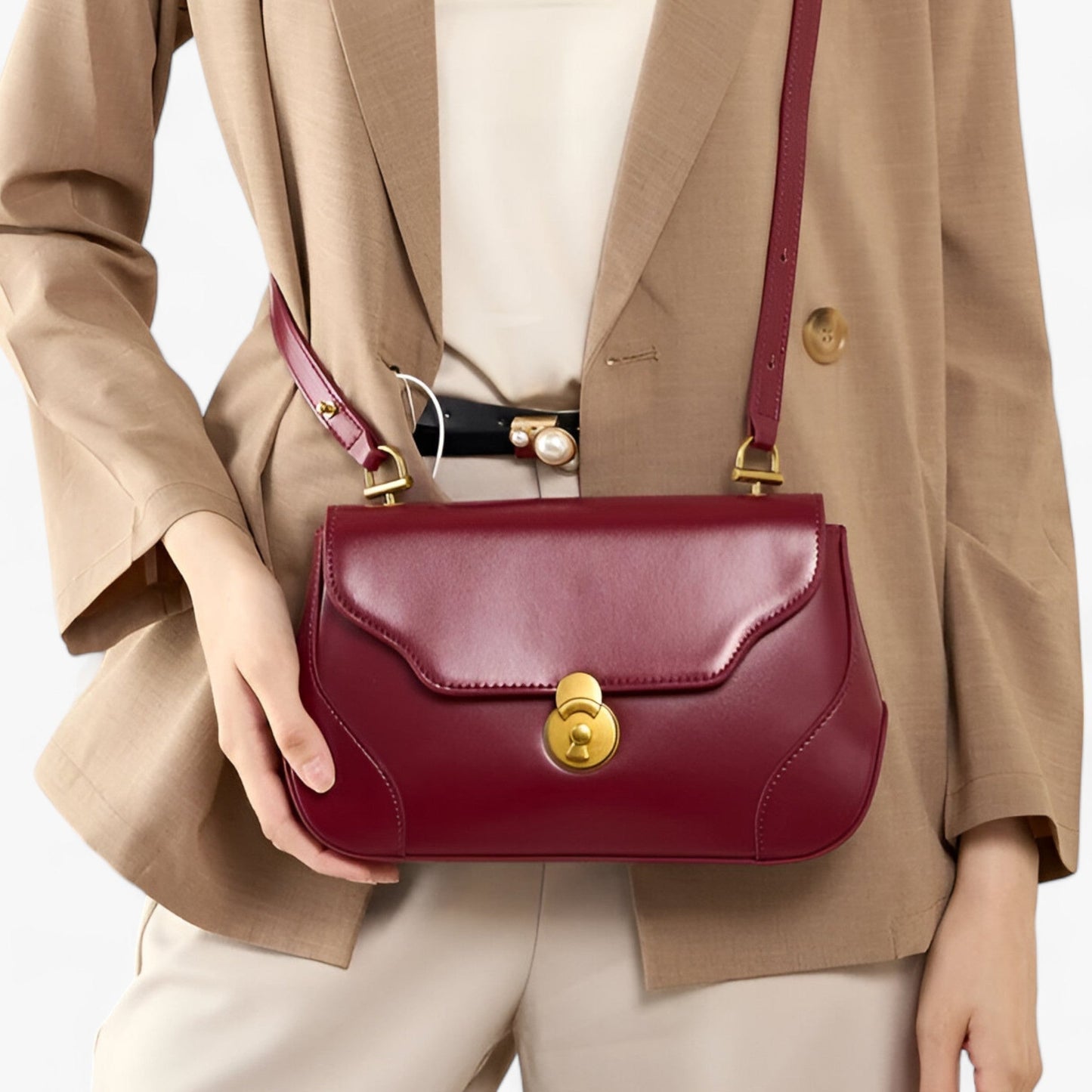 Elegante Design-Ledertasche – Stilvoll Und Funktional