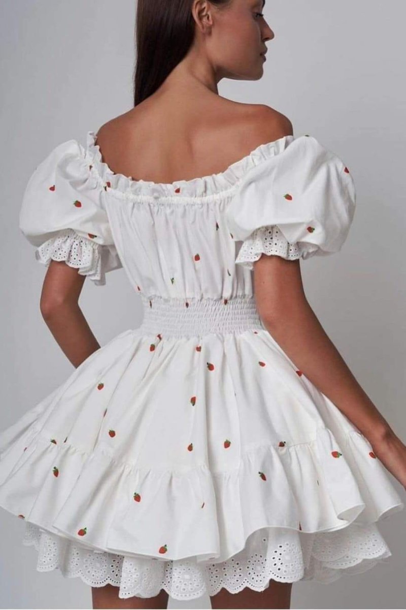 Minikleid Mit Erdbeermuster Und Puffärmeln