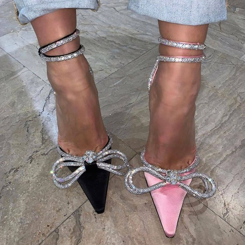 Glitzernde Rosafarbene Zweiteilige Heels Mit Strass