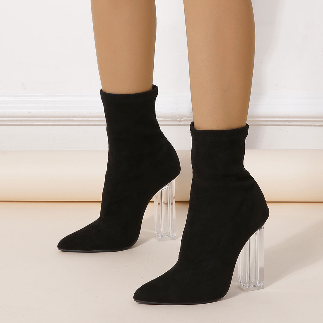 Stilvolle Schwarze Wildlederschuhe Mit Transparentem Blockabsatz Und Spitzer Zehenpartie