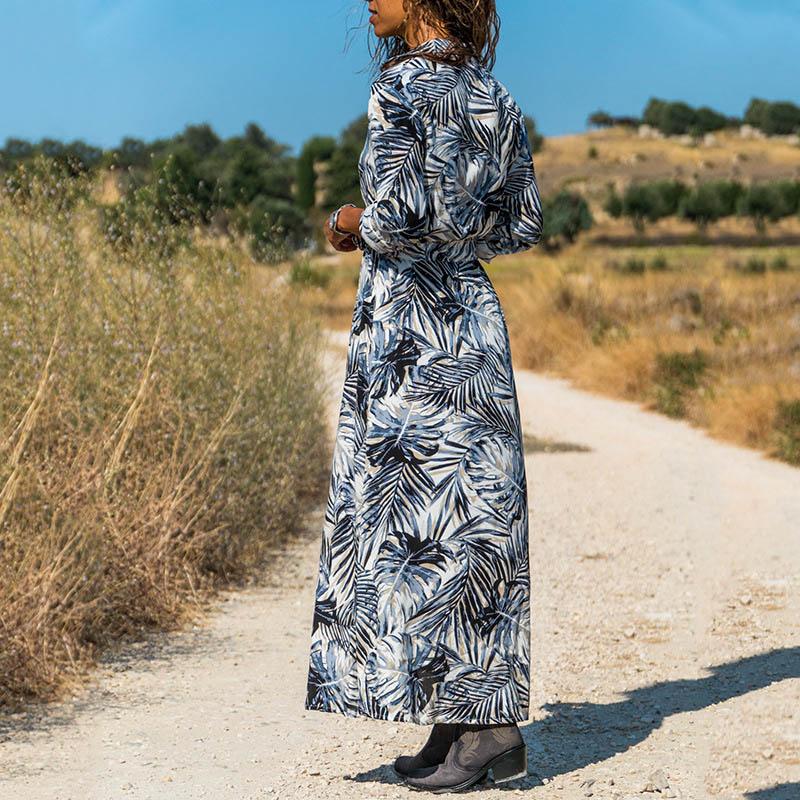 Sommer-Maxikleid Mit Blattmuster