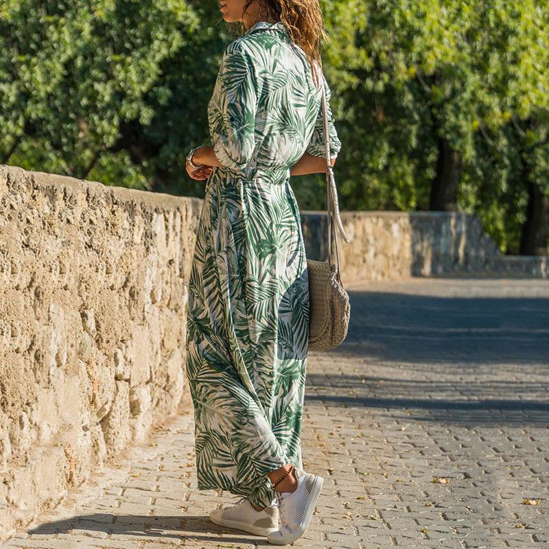 Sommer-Maxikleid Mit Blattmuster