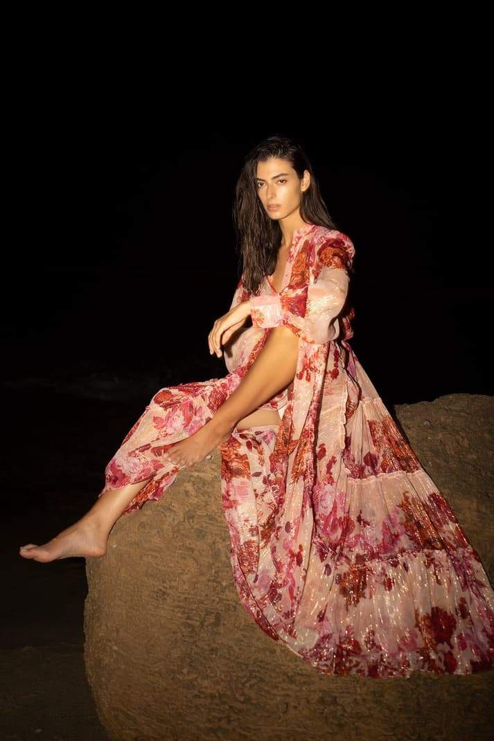 Langärmliges Maxikleid Mit Blumenmuster