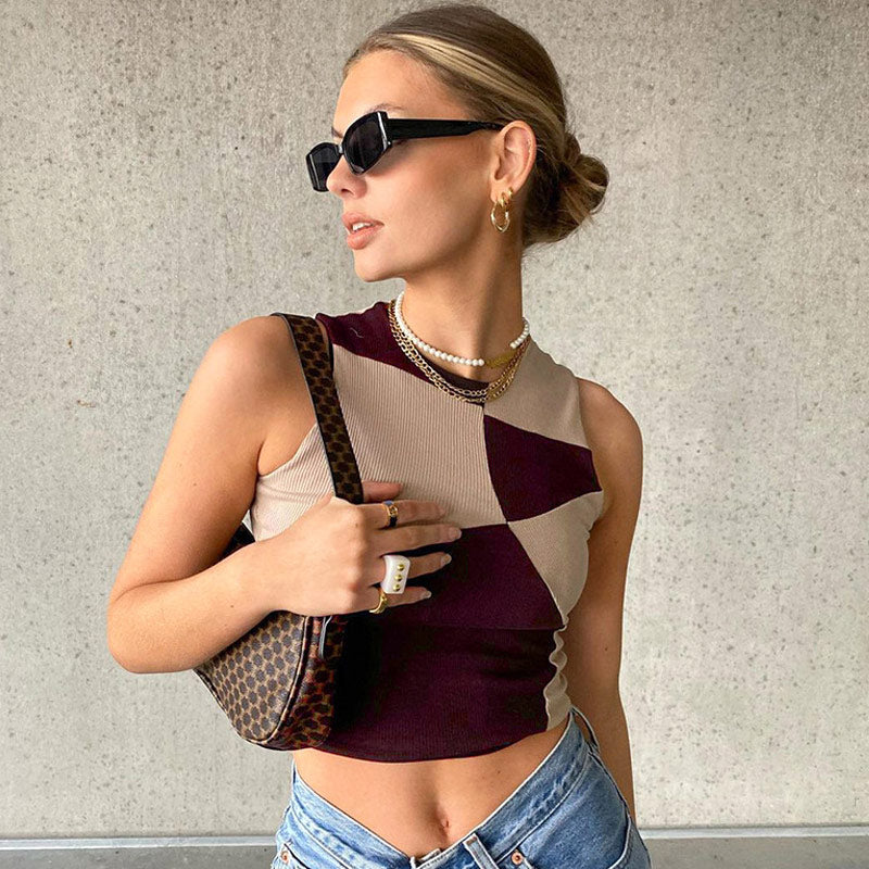 Fuchsiafarbenes, Stilvolles, Geometrisch Gemustertes Tanktop Mit Kurzem Rippenmuster