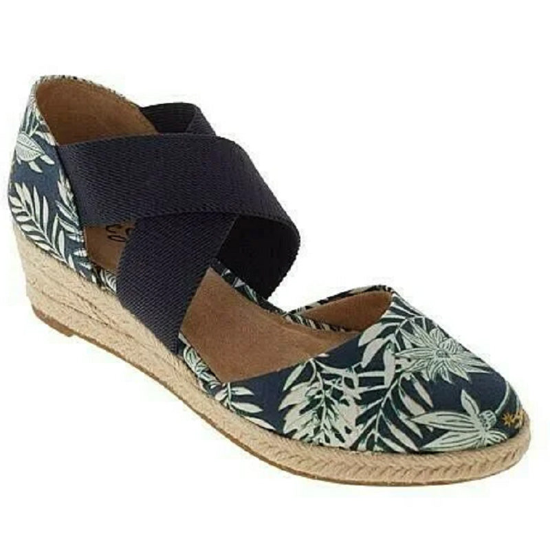 Stilvolle Sandalen İm Eleganten Design