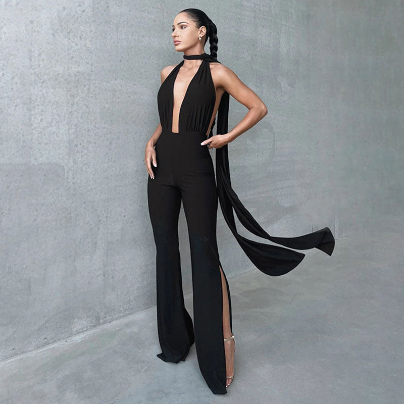 Mehrzweck-Jumpsuit İn Schwarz Mit Tiefem Ausschnitt, Offenem Rücken, Schlitz Und Ausgestelltem Bein