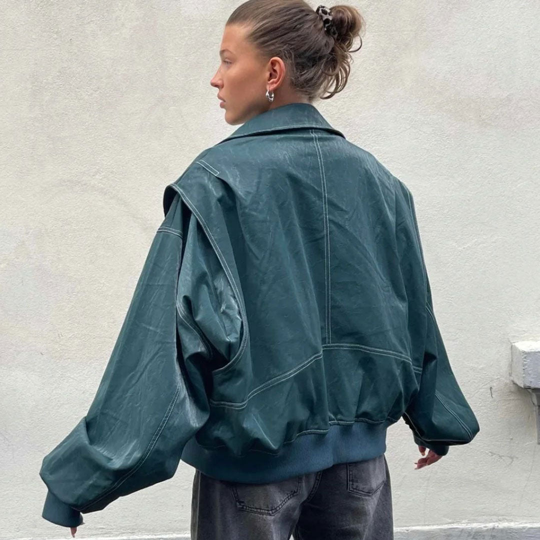 Oversize-Kunstlederjacke Mit Retro-Kragen, Reißverschluss Und Kontrastnähten