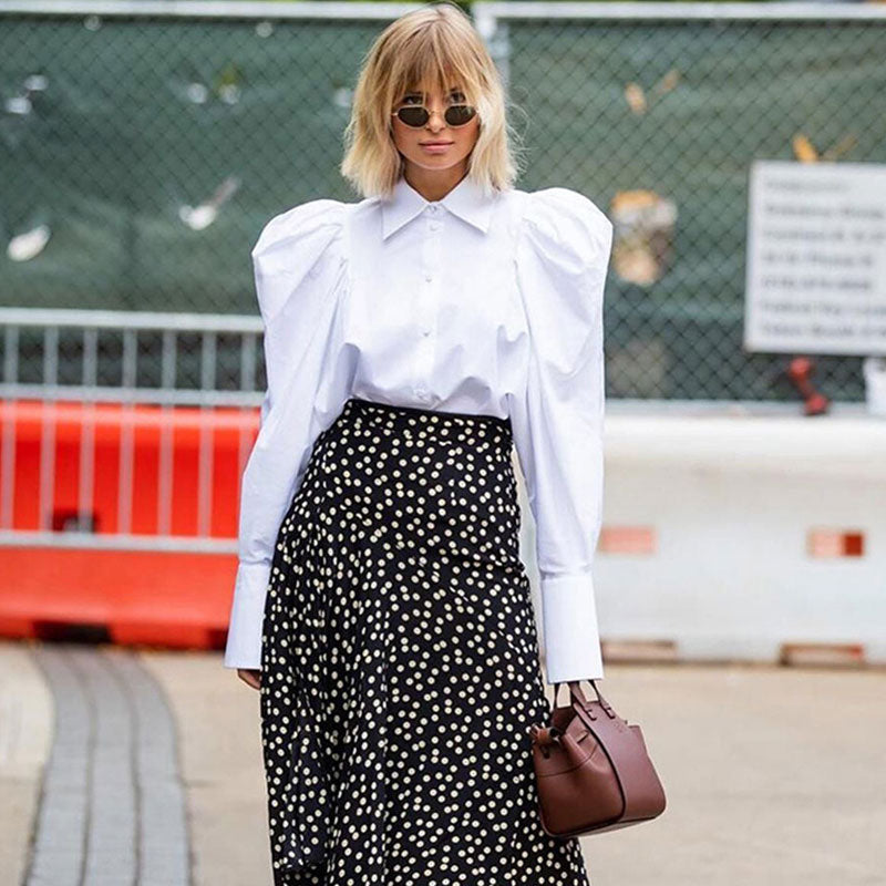 Vintage Weiße Rüschenbluse Mit Puffärmeln Und Knöpfen