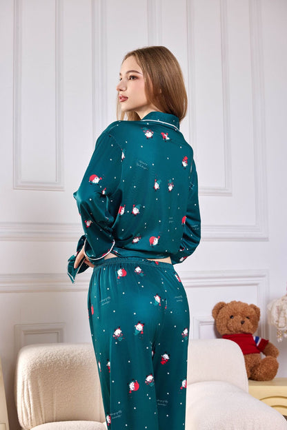 Rosafarbenes Langes Satin-Pyjama-Set Mit Zuckerstangenmuster