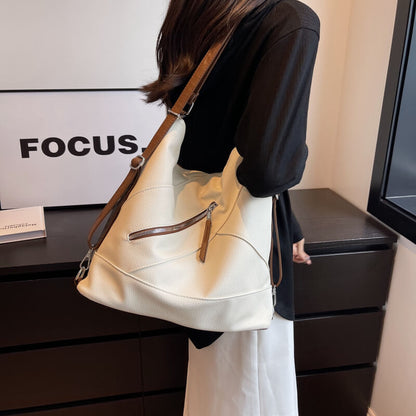 Tasche Aus Kunstleder Mit Rautenmuster