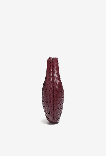 Elegante, Handgewebte Tasche İn Schlichter Farbe