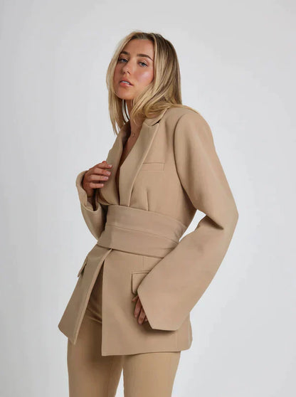 Blazerjacke Mit Gürtel