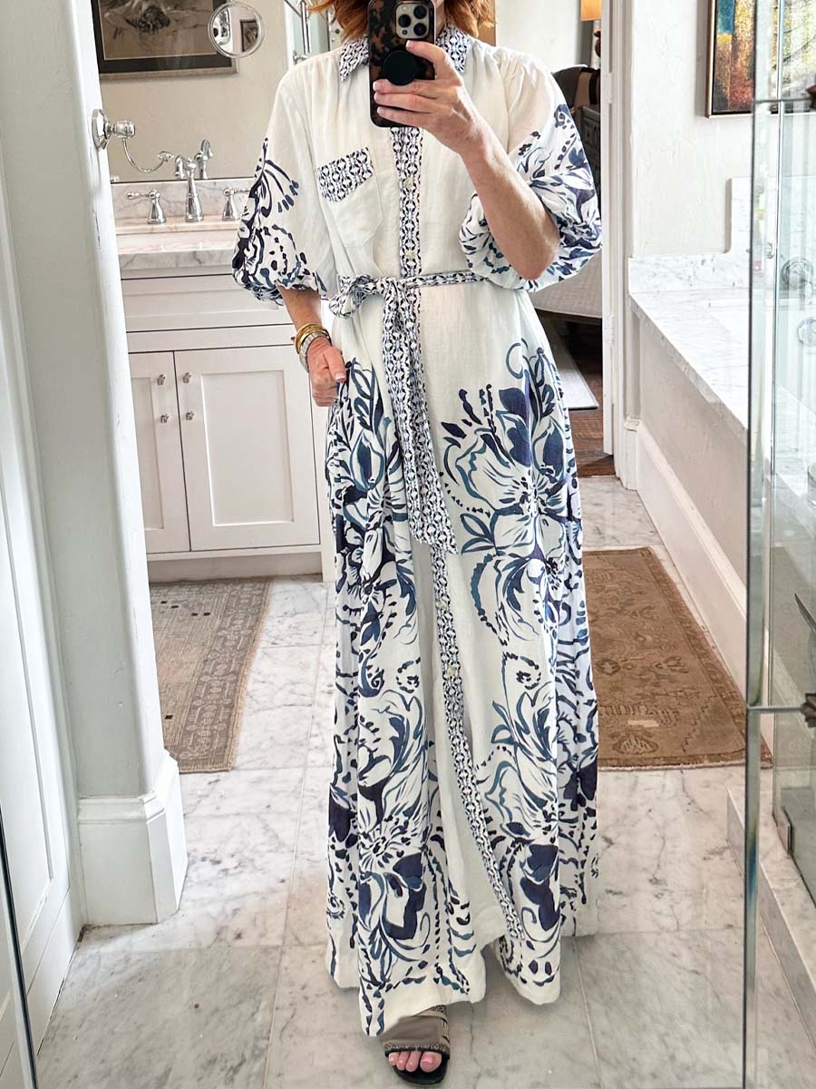 Geknöpftes Langarm-Hemdkleid Aus Leinen
