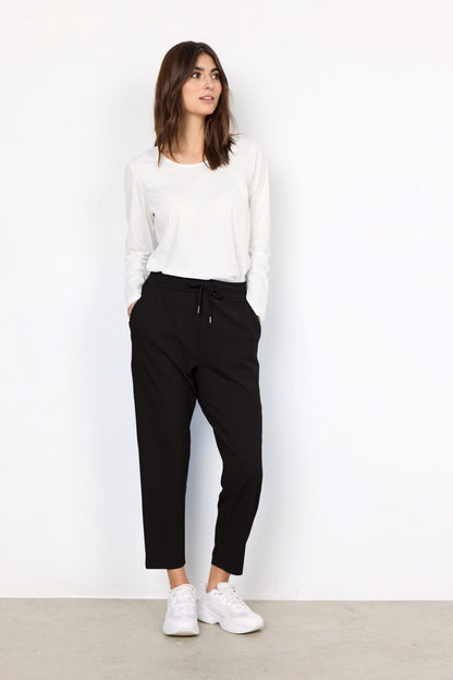 Stylische Hose Mit Bequemem Schnitt