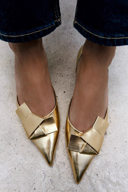 Bunte High Heels Mit Spitzer Spitze