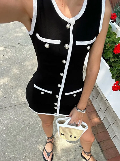 Minikleid Mit Ärmellosen Knöpfen