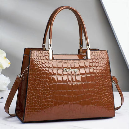 Elegante Tasche Mit Krokodilmuster