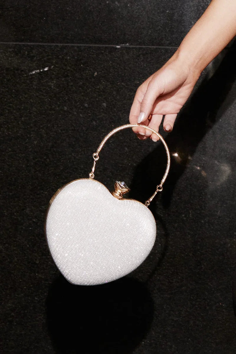Herzförmige Clutch Mit Steinen