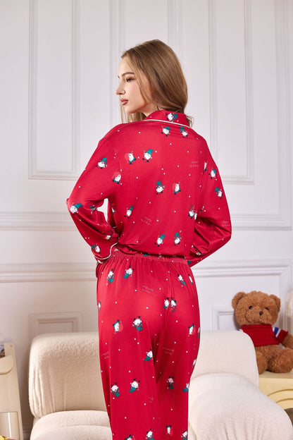 Rosafarbenes Langes Satin-Pyjama-Set Mit Zuckerstangenmuster