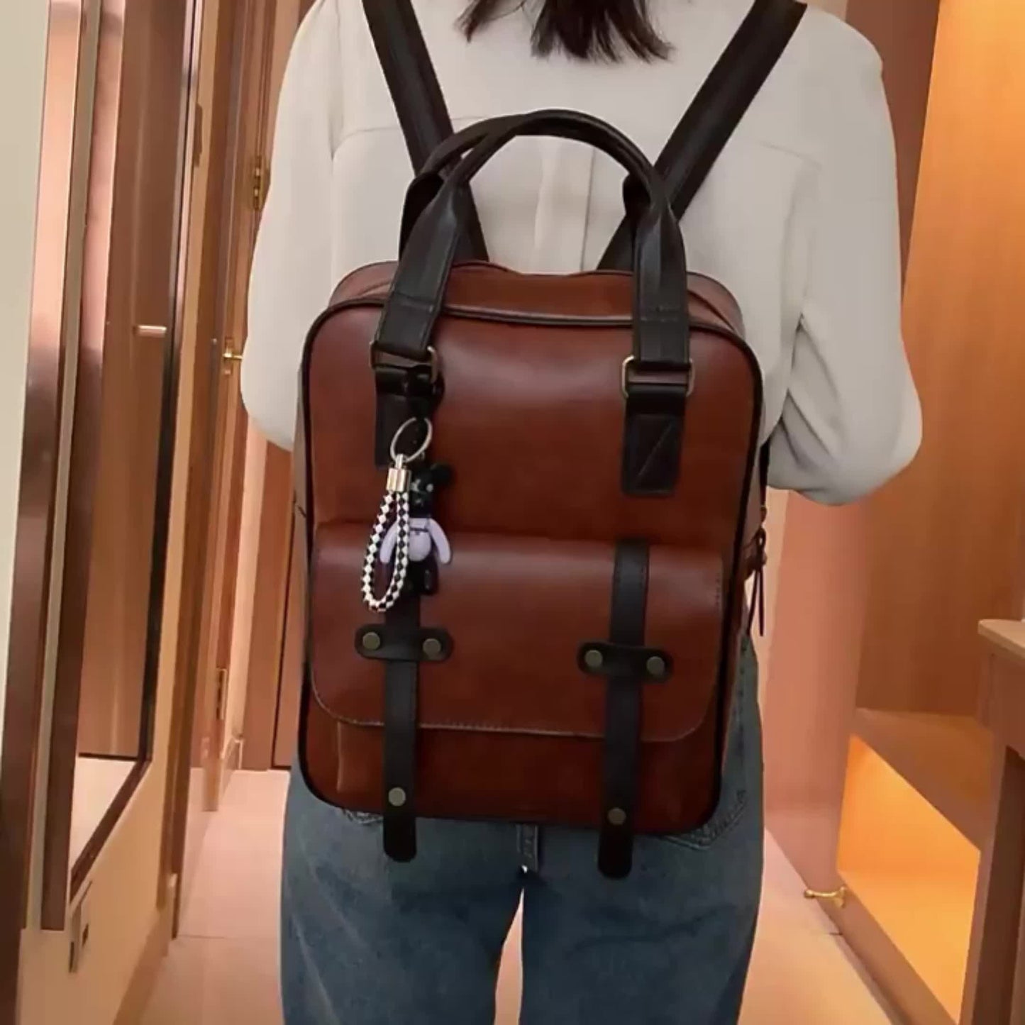 Ein Rucksack, Der Eleganz Und Funktionalität Vereint